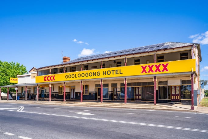 Hotel for Sale Goolongong NSW