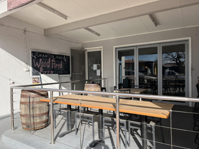 Woodfired Pizza Business for Sale St Helens TAS